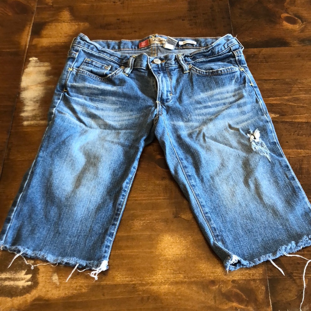 Distressed denim Bermuda shorts